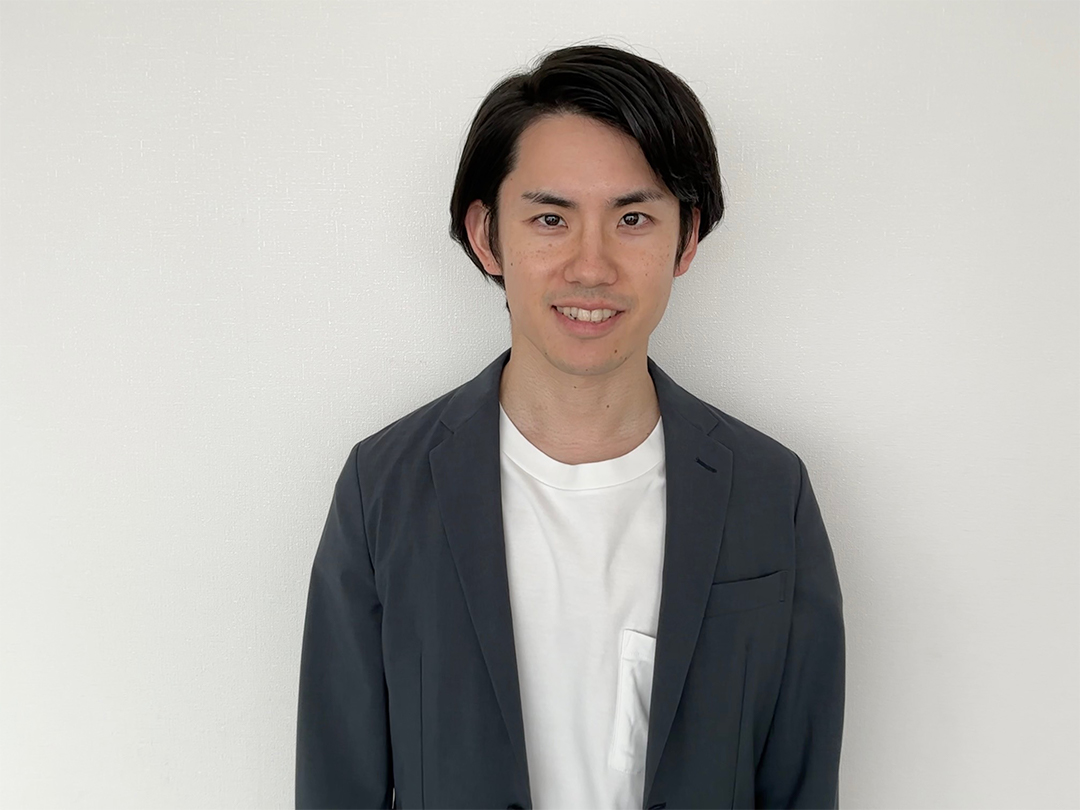 代表　佐藤　大輔